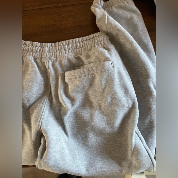 LOOK Organics sweats - Picture 5 of 5